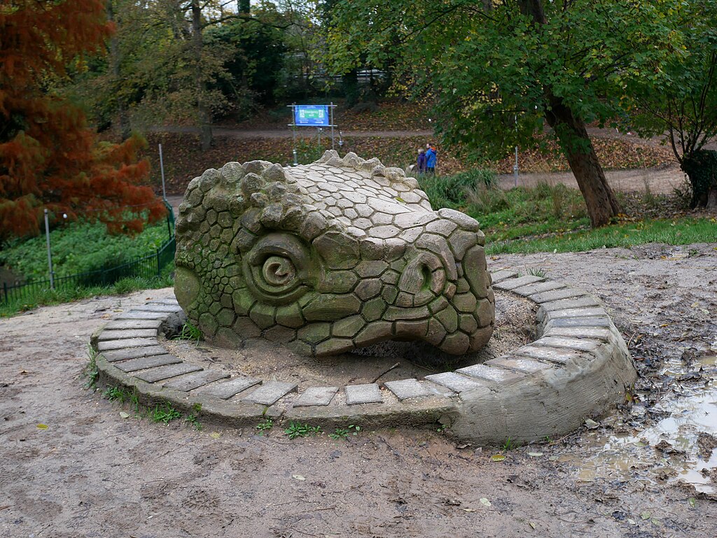 Hylaeosaurus Head at Crystal Palace Park