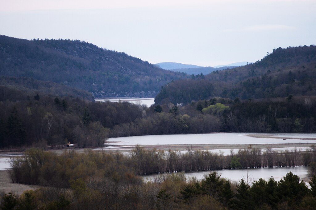 A view of Lake Champlain from NY-22 in Dresden, New York