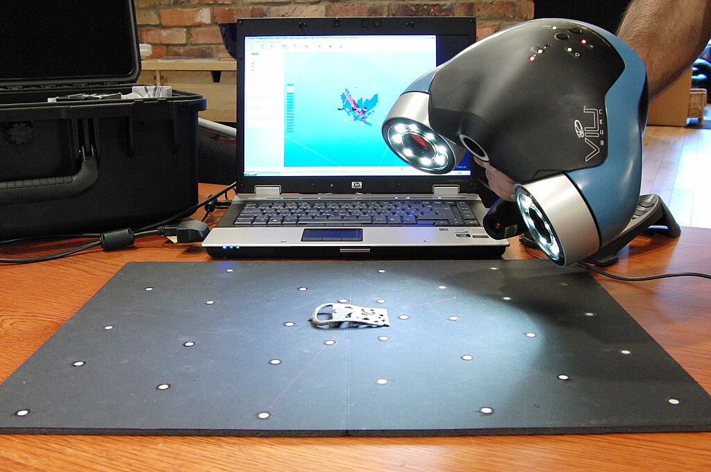 VIUscan handheld 3D scanner in use