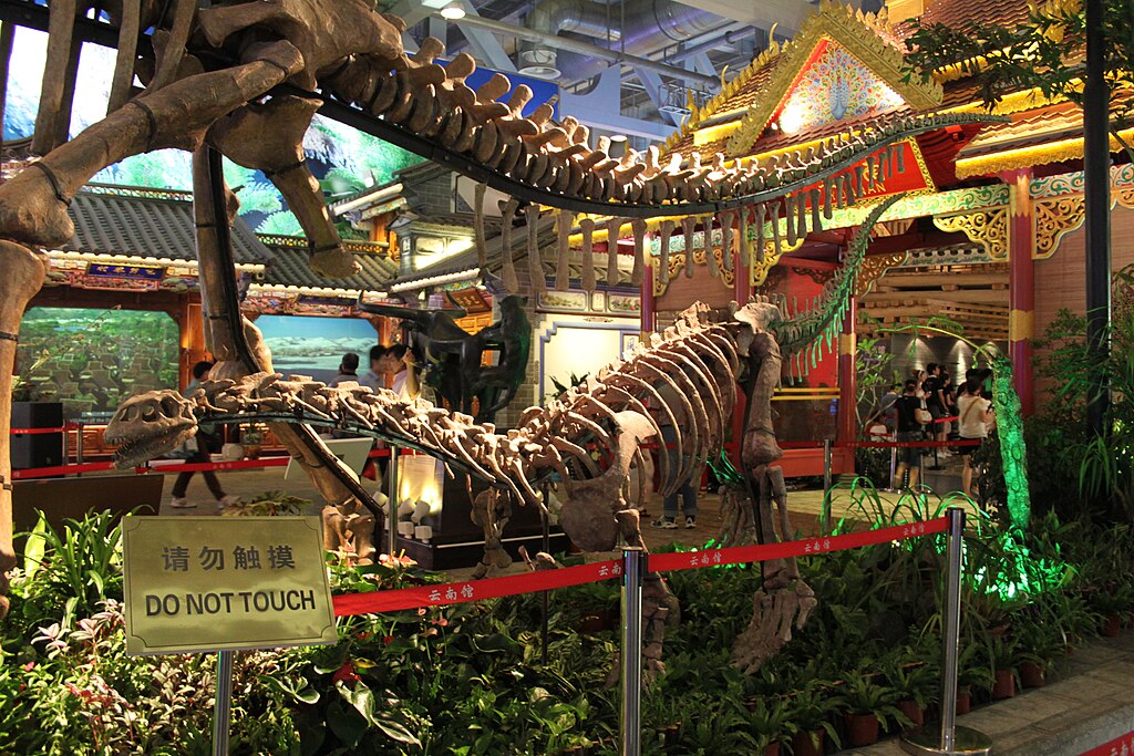 Expo 2010 Yunnan Exhibit, China Pavilion - Yunnan Dinosaurs