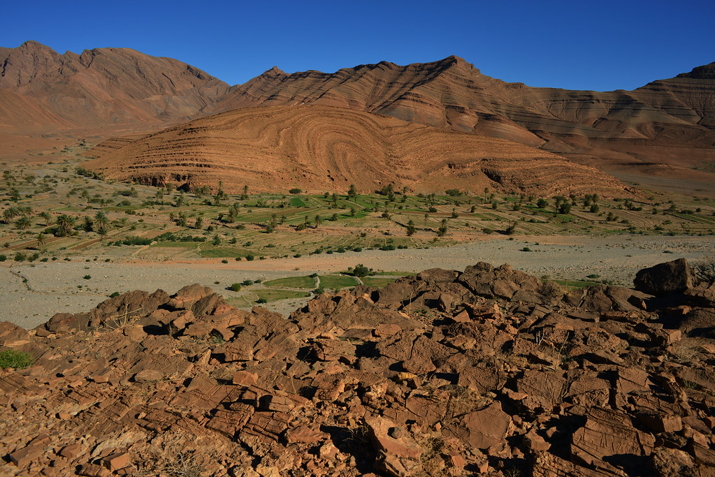 A Geological Time Machine in the Uinta Basin (image credits: flickr)