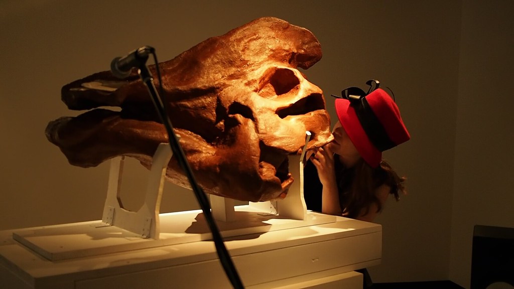 dinosaur vocalization theories