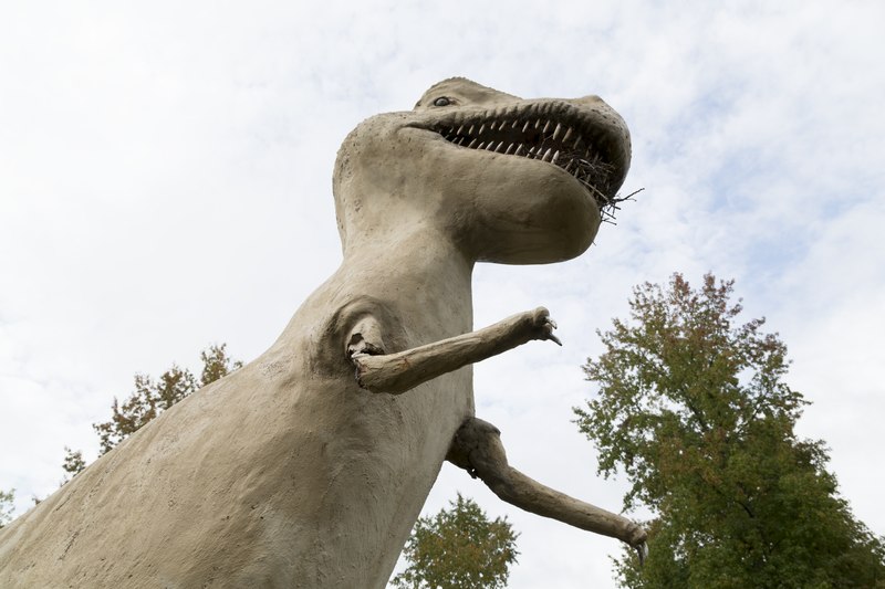 Dinosaur statue in Mountainburg, Arkansas