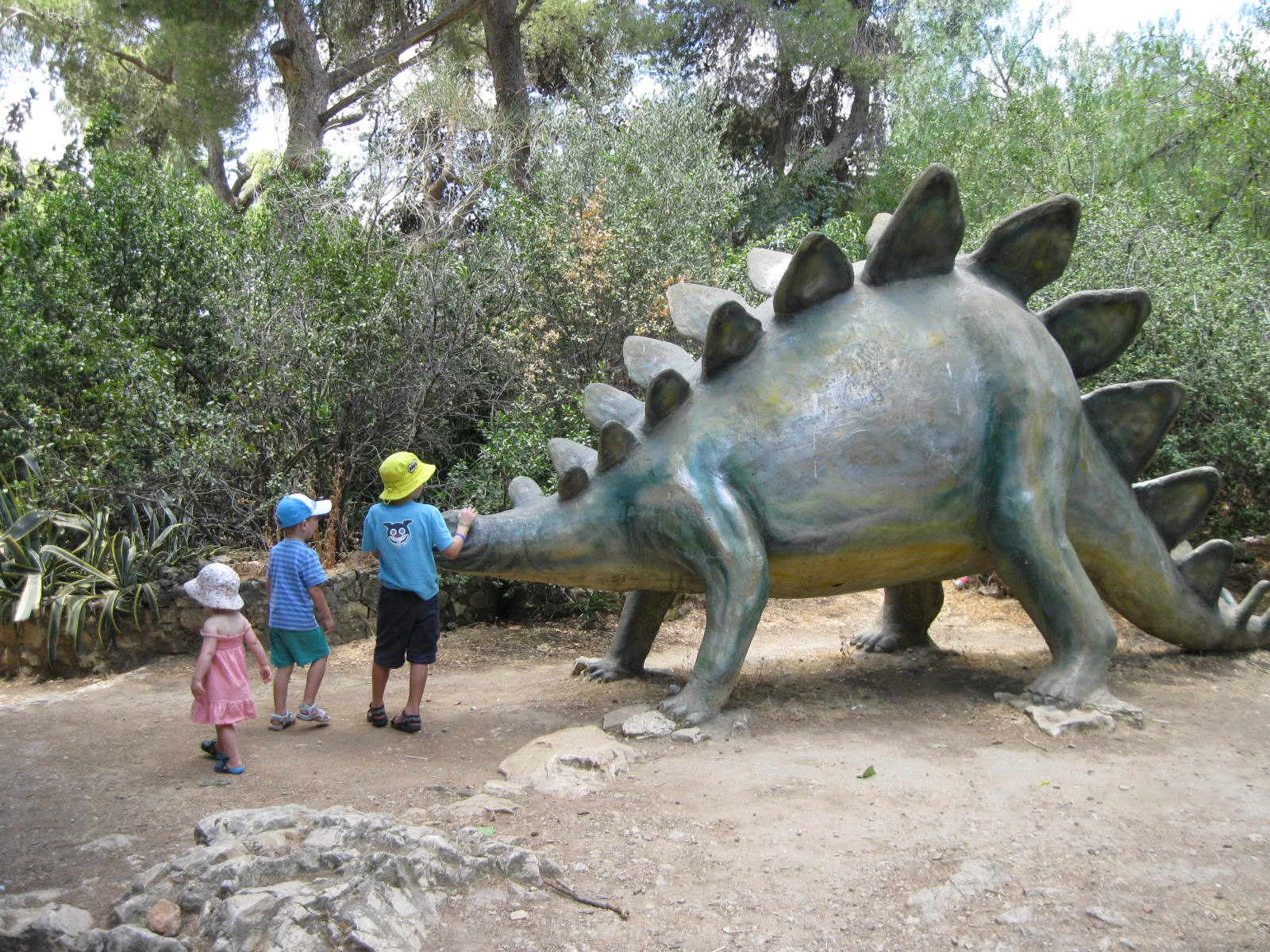 Environmental Conservation Through Prehistoric Perspective (image credits: wikimedia)