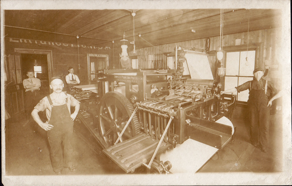 Newspapers Turn Science into Sensation (image credits: flickr)