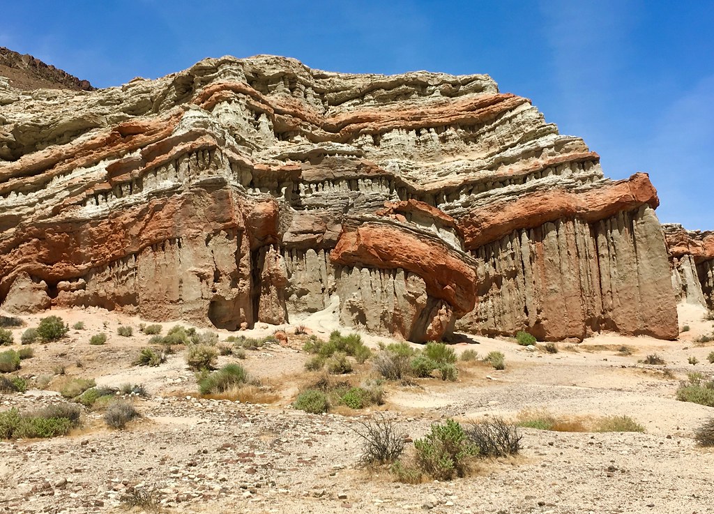Sediment Layers and Grain Patterns (image credits: flickr)