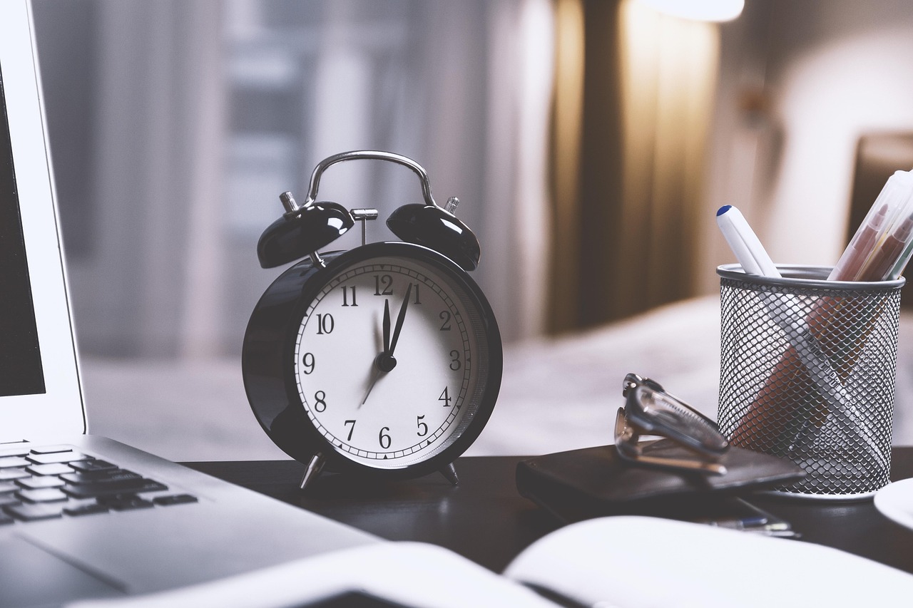The Moon Controls Your Internal Clock (image credits: pixabay)