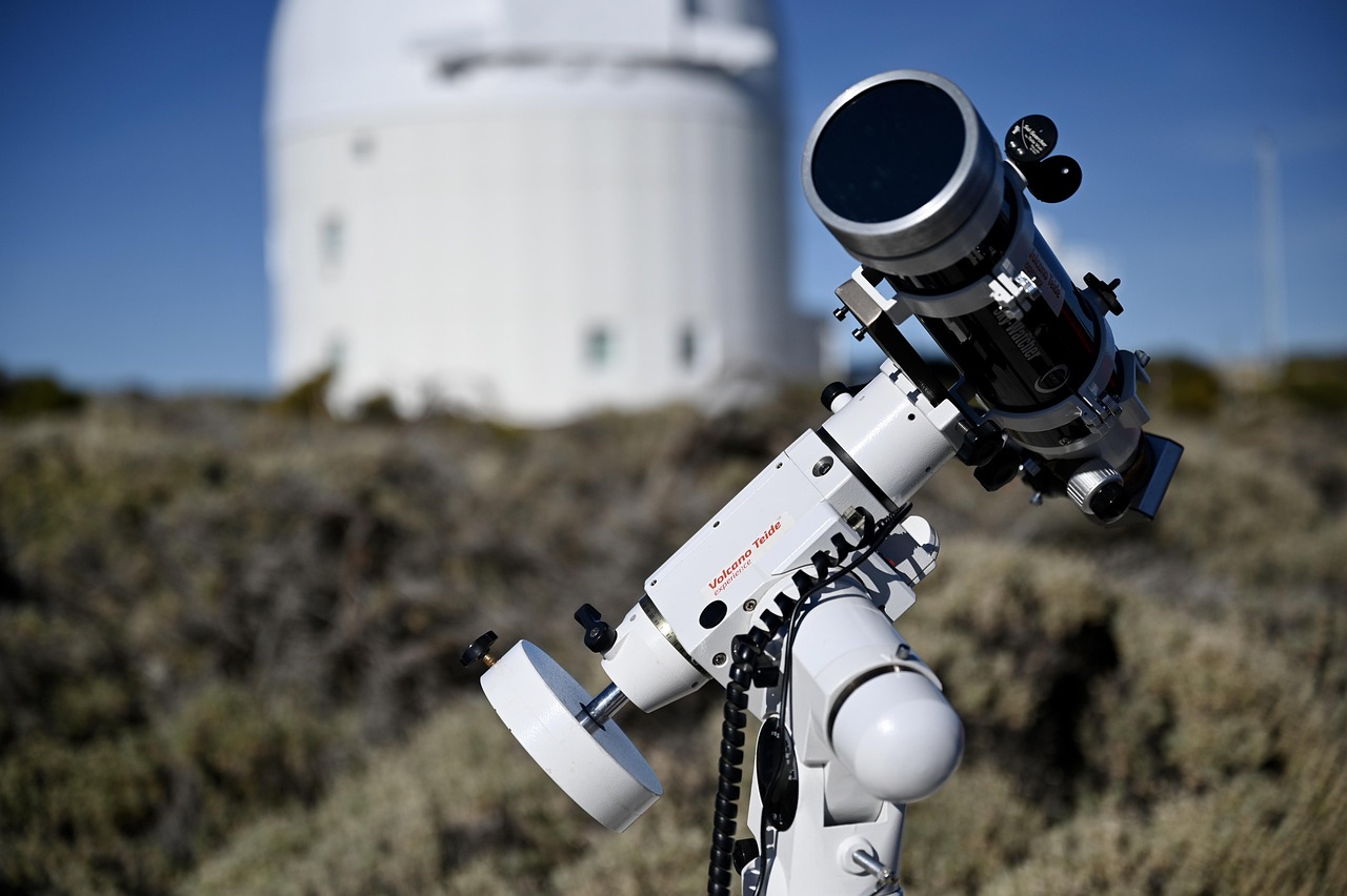 Modern Detection Systems: Our Early Warning Network (image credits: pixabay)