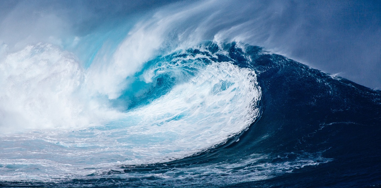 When Mountains of Water Became Weapons of Mass Destruction (image credits: pixabay)