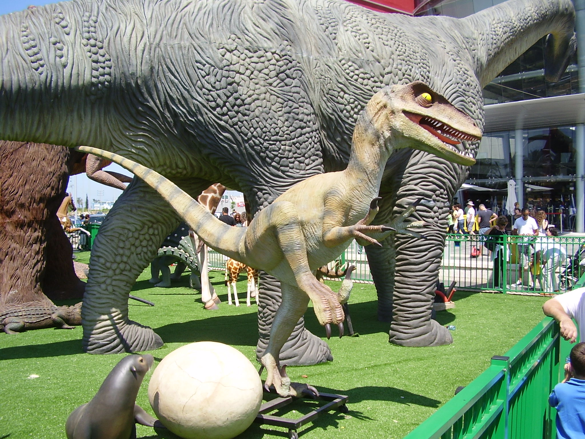 The Economic Impact of Digital Dinosaur Mania (image credits: wikimedia)