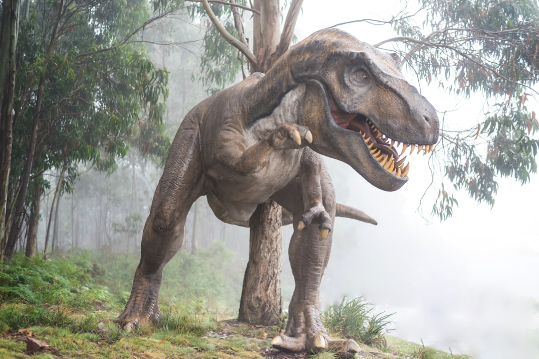 When Dinosaurs Ruled a Moving World (image credits: unsplash)