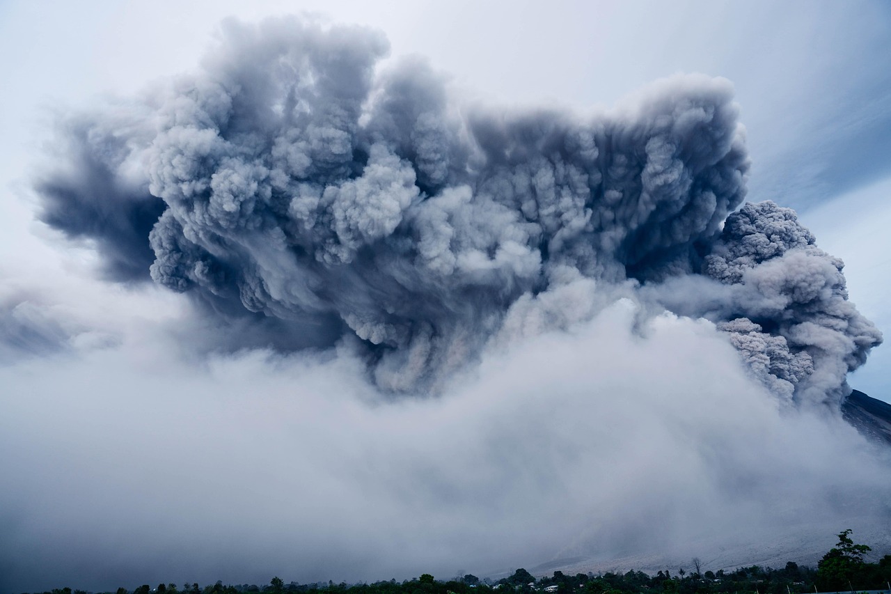 The Beginning of Nuclear Winter (image credits: pixabay)