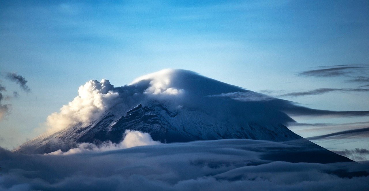 A Perfect Storm of Environmental Chaos (image credits: pixabay)