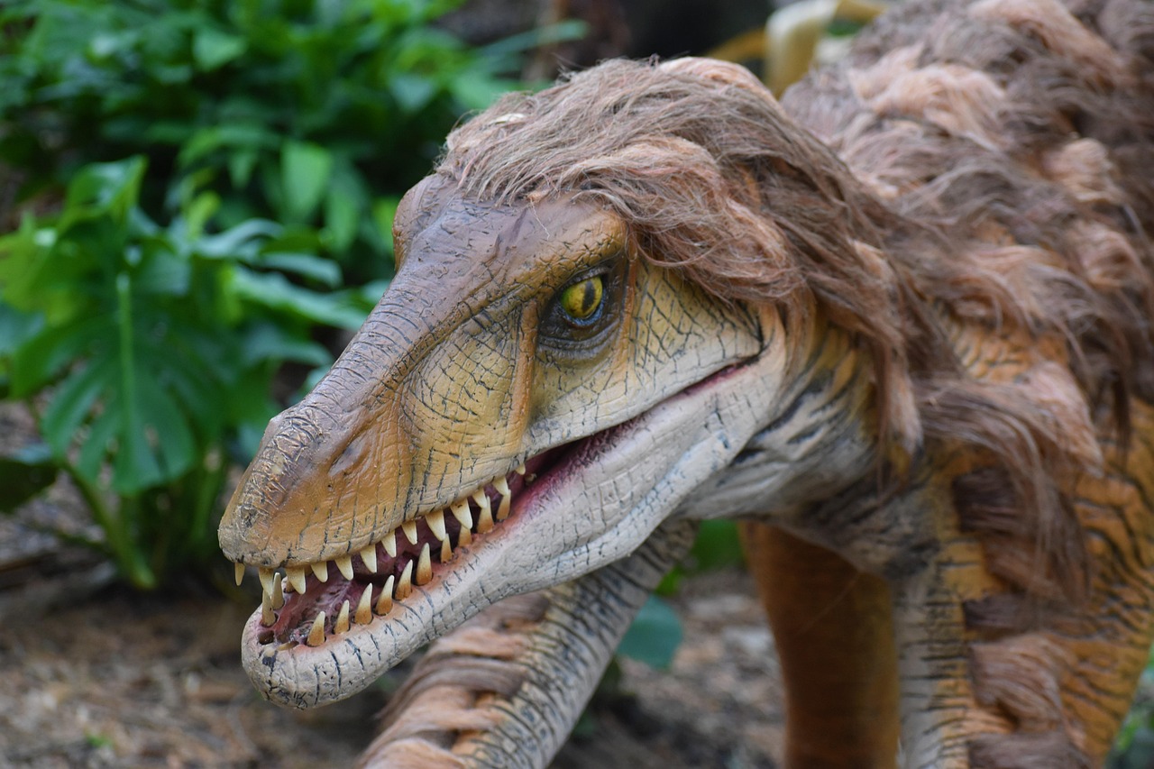 The Vampire Dinosaur No One Expected (Image Credits: Pixabay)