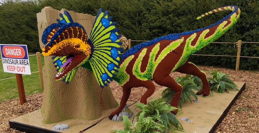 Dilophosaurus Wasn't a Venomous Spitter (Image Credits: Flickr)