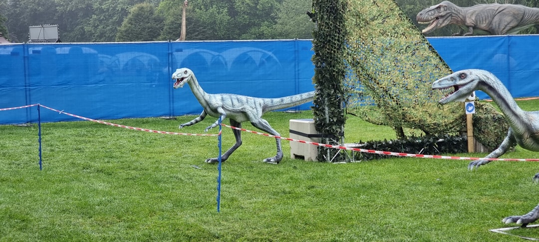 The Balance Revolution: Why Dinosaur Tails Matter to Modern Robots (Image Credits: Unsplash)