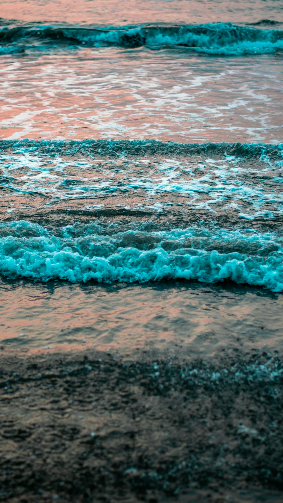 The Chemistry Behind Ancient Ocean Colors (Image Credits: Unsplash)