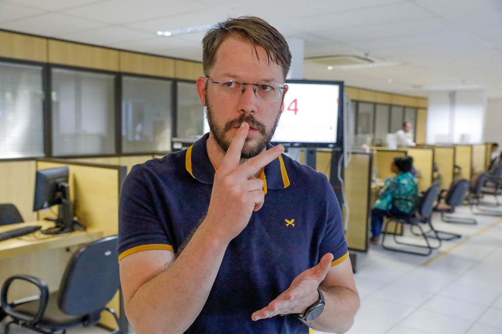 Libra: The Social Dynamics Reader