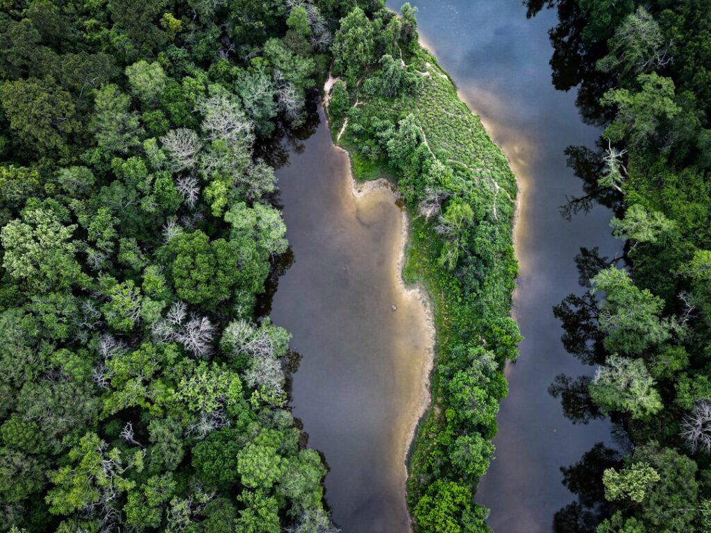 The Ancient River That Ran Backward for a Million Years