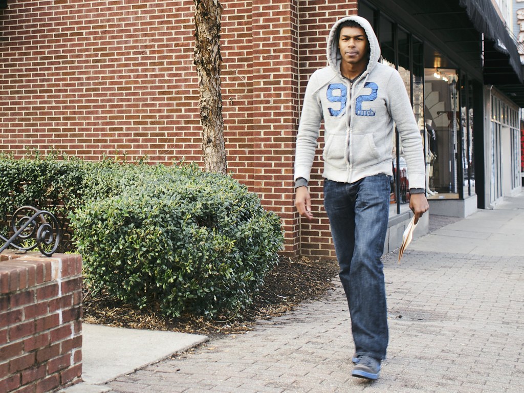 10 Ways to Instantly Spot a Genuine Person