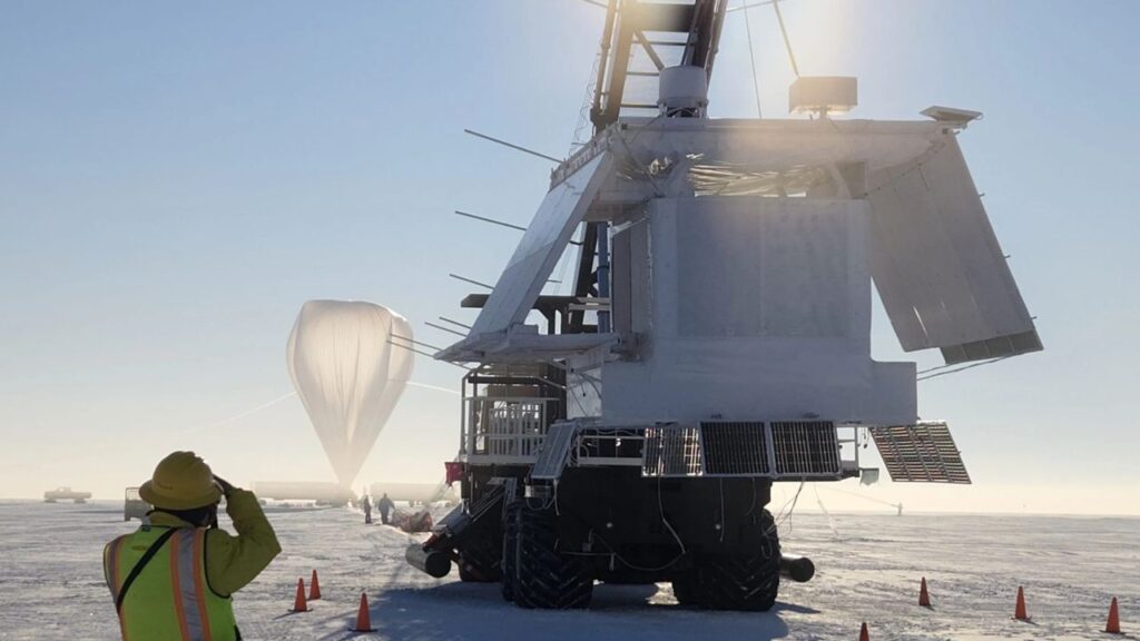 NASA launches science balloon in Antarctica | Space photo of the day for Dec. 22, 2025