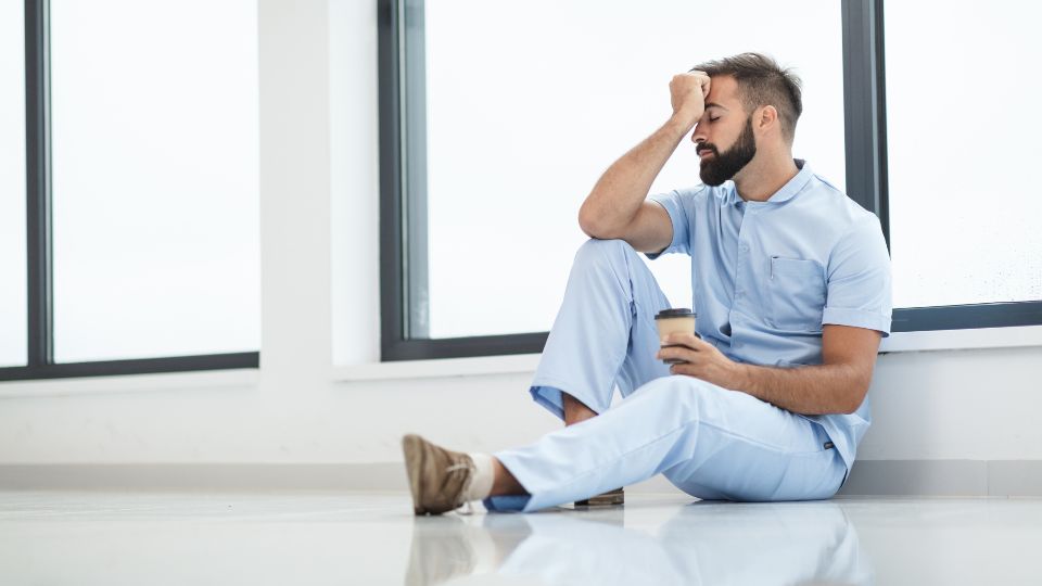 5 Signs Someone Is Gaslighting Your Reality