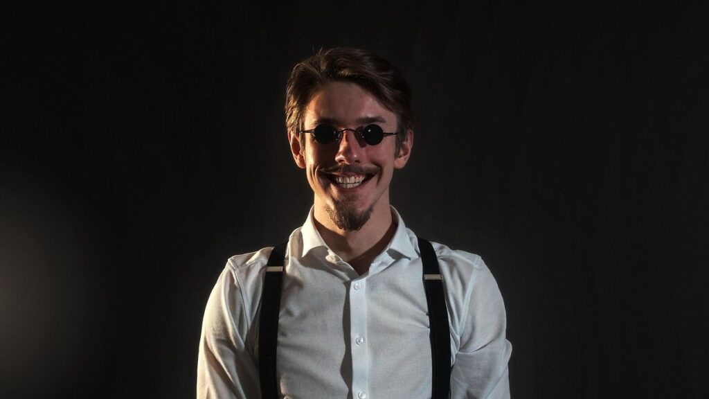 10 Warnings You're Dealing With an Evil Person