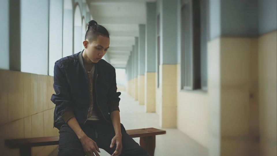 10 Subtle Signs You're Emotionally Numb - Not Calm