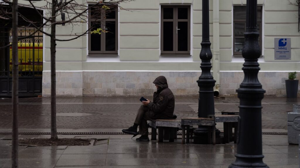 The Personality Traits That Make People Fear Intimacy With You