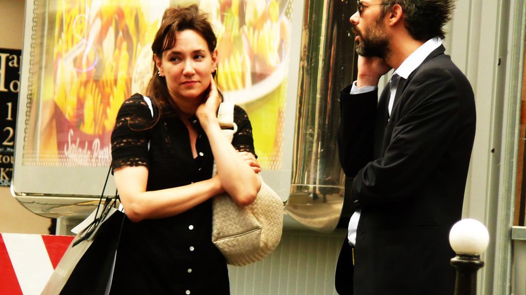 7 Psychological Tricks to Spot a Liar Without Even Asking a Question