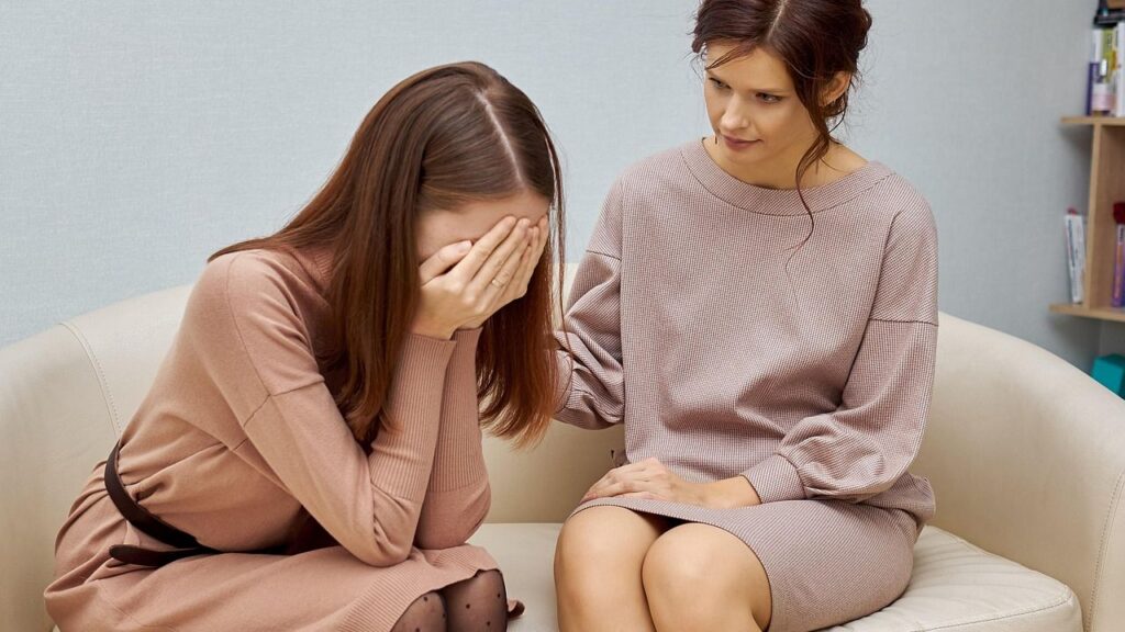 8 Personal Details Women Should Never Tell Anyone