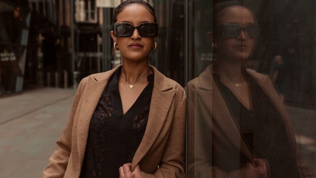 8 Psychological Tricks to Instantly Boost Your Confidence