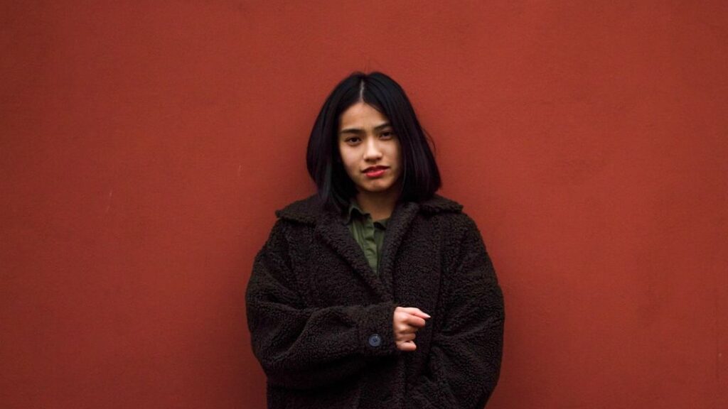 7 Ways to Master Your Emotions and Avoid Overwhelm