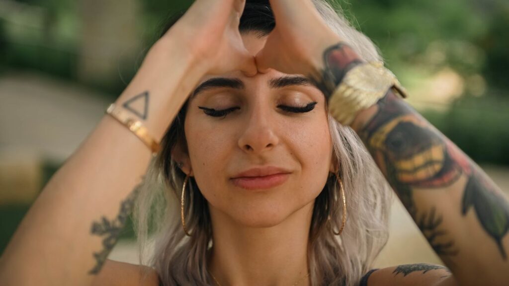 Mindfulness Can Reduce Stress and Improve Cognitive Function