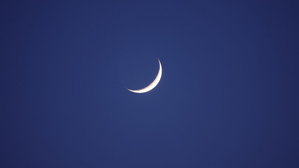 Capricorn New Moon 2026: Transforming Endings into Foundations for Growth