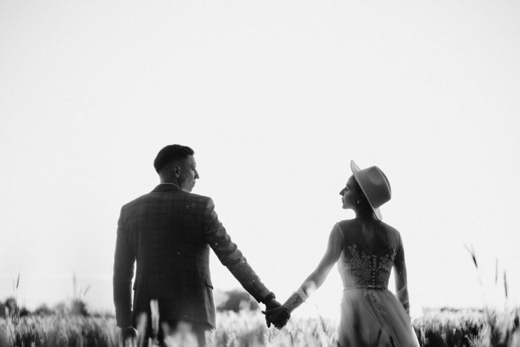 Asteroid Psyche: Trials That Forge Soulmate Bonds