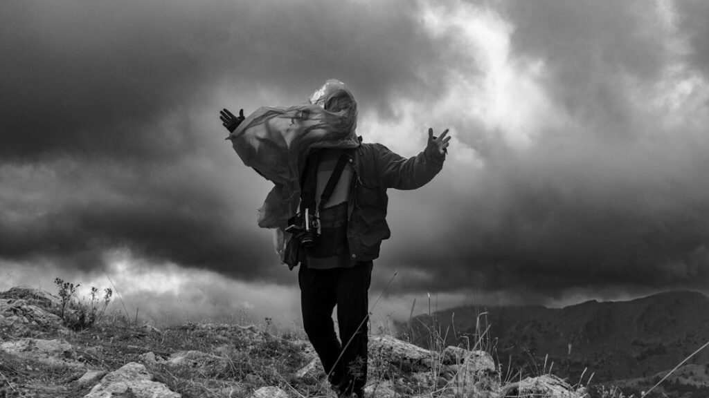 Which 6 Zodiac Signs Thrive in Unpredictable Environments?