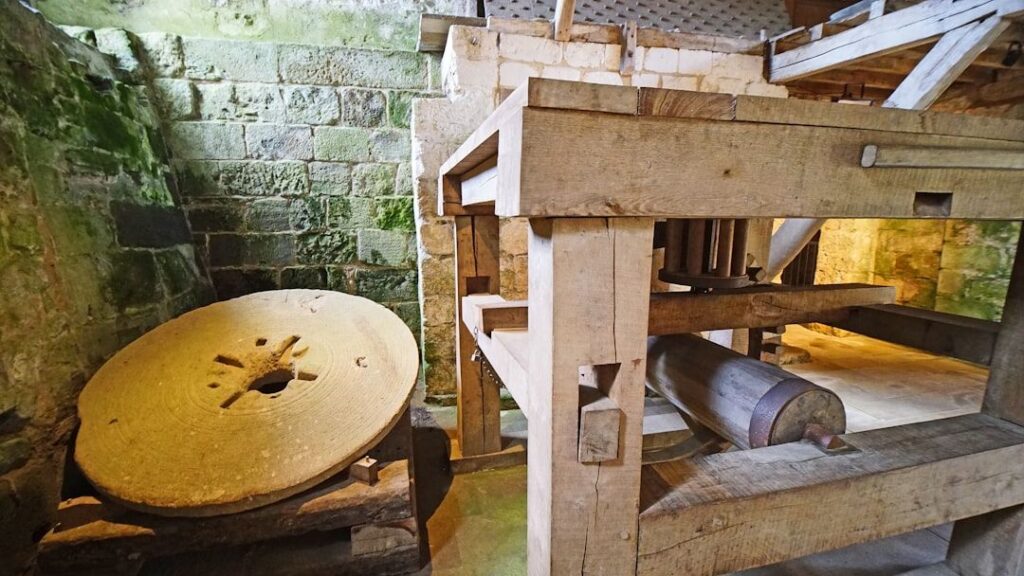 9 Lost Technologies From Antiquity That Were Centuries Ahead Of Their Time