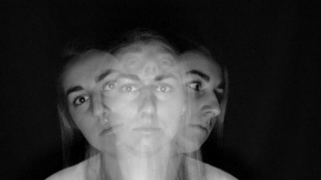 The Imposter Syndrome Explained: Why High-Achievers Doubt Themselves