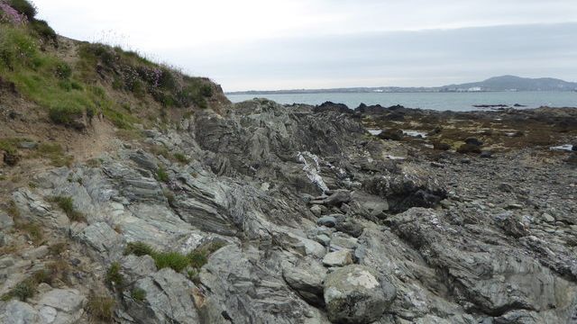 7 Hidden Clues That Reveal Earth's Ancient Evolution Mysteries