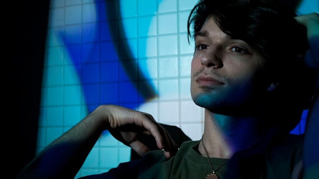 11 Signs You're a Highly Empathetic Person Who Feels Too Much