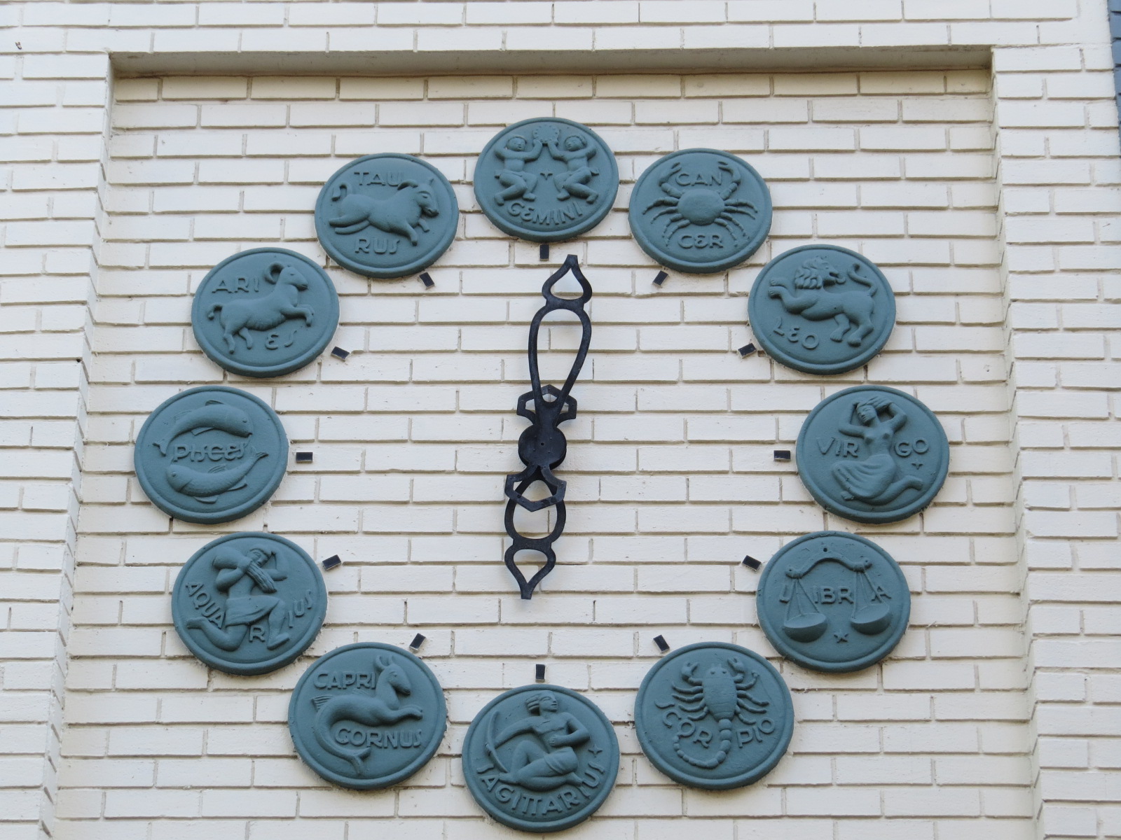 Daily Horoscopes: Today In Your Stars