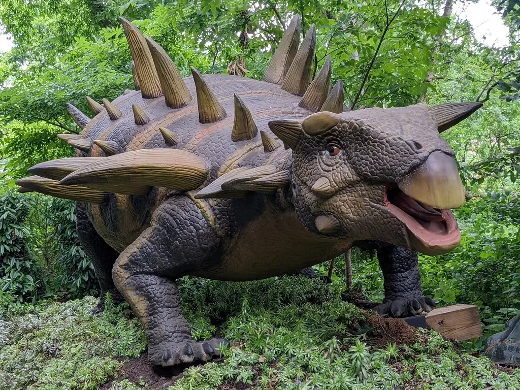 Which 3 Zodiac Signs Are as Patient and Steadfast as an Ankylosaurus?