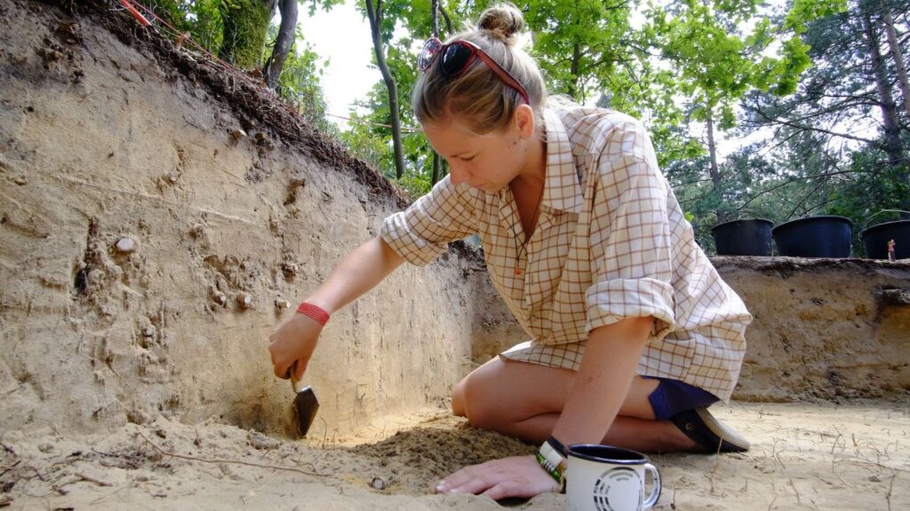 9 Signs You Were Born to Be an Archaeologist