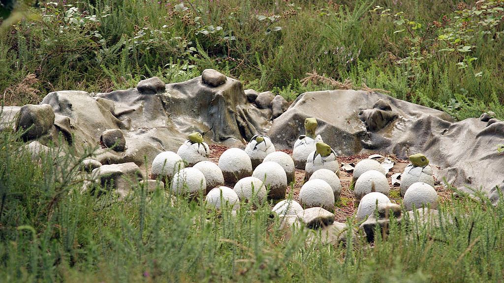 9 Mind-Blowing Theories About What Really Happened to Dinosaur Eggs