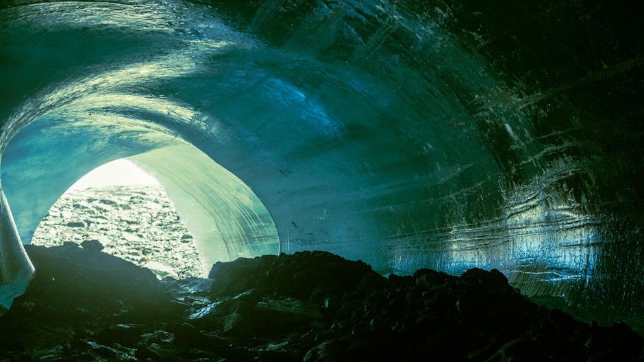 7 Facts About Montreal's Secret Ice Age Cave Created During The Last Ice Age