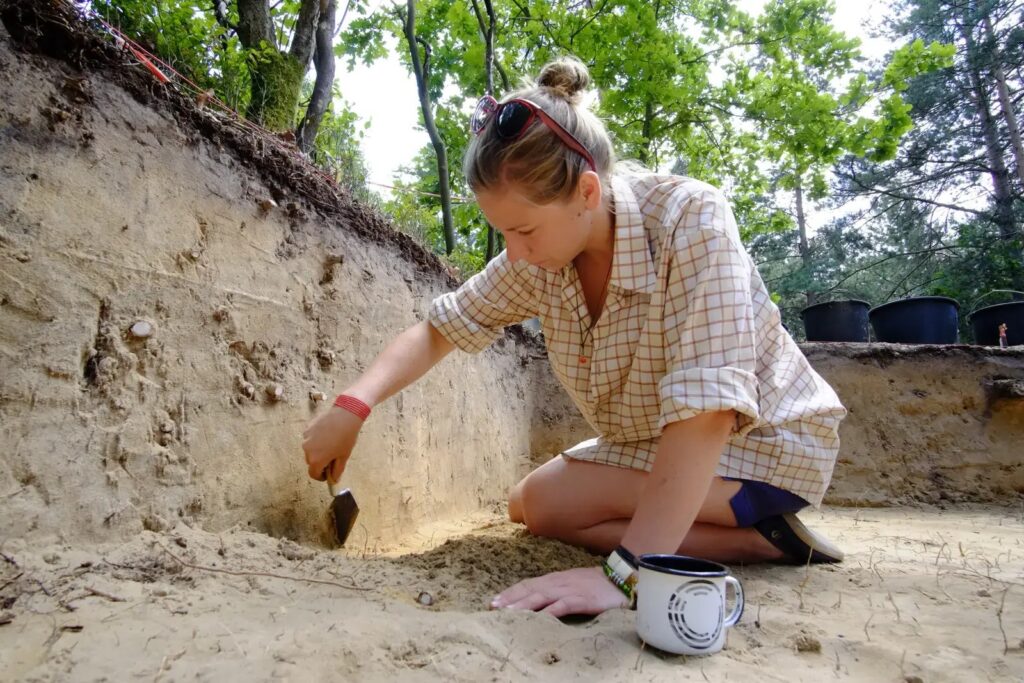 3. You Thrive in the Outdoors, Even When It's Uncomfortable