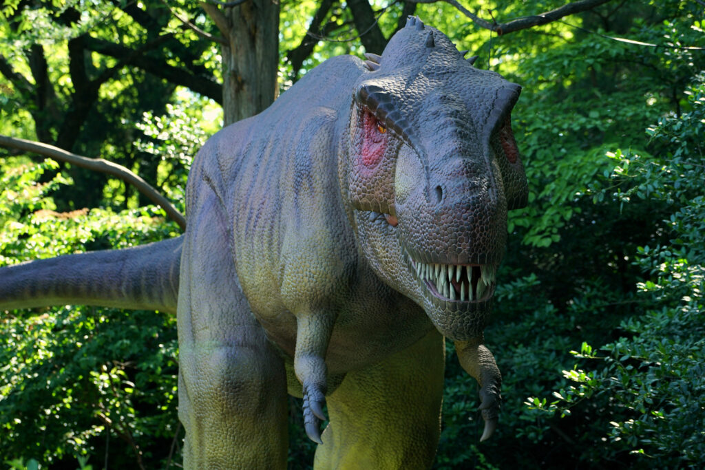 Life-Size Dinosaurs Take Over the Zoo