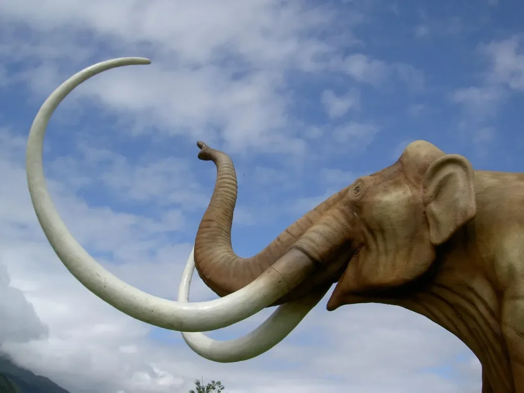 8 Ancient Civilizations and Their Mysterious Connections to Prehistoric Megafauna