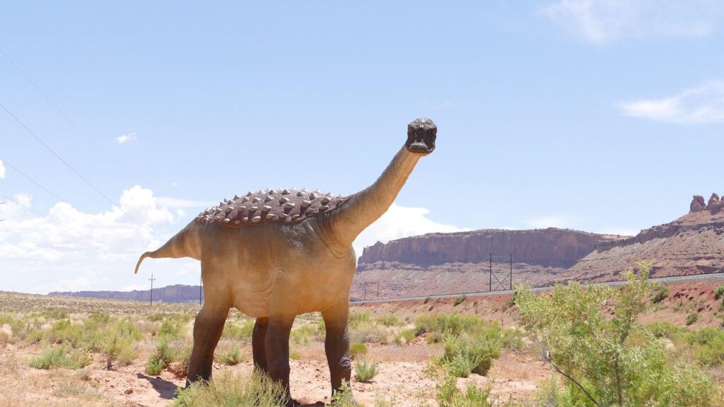 12 Surprising Ways Dinosaurs Adapted to Extreme Environments